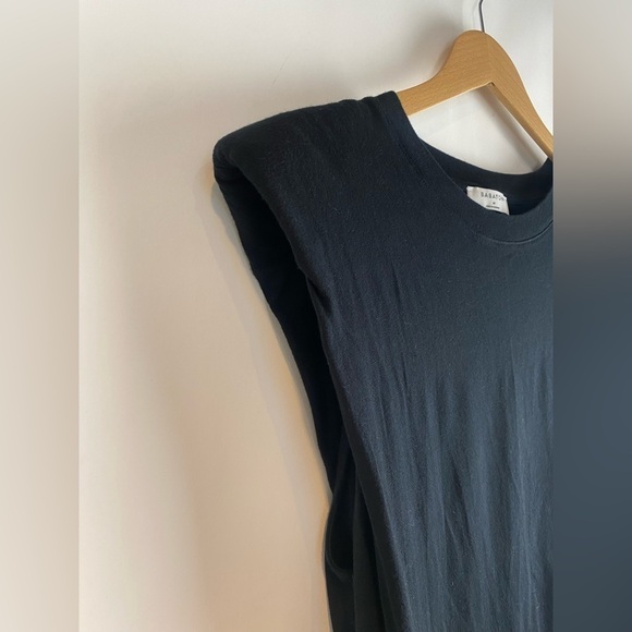 Babaton Aritzia Black Shoulder Pad Tee Shirt Dress Size Medium - Picture 6 of 11